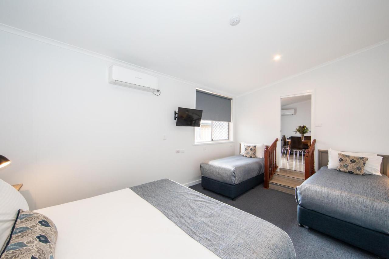 New England Motor Lodge Glen Innes Exterior photo